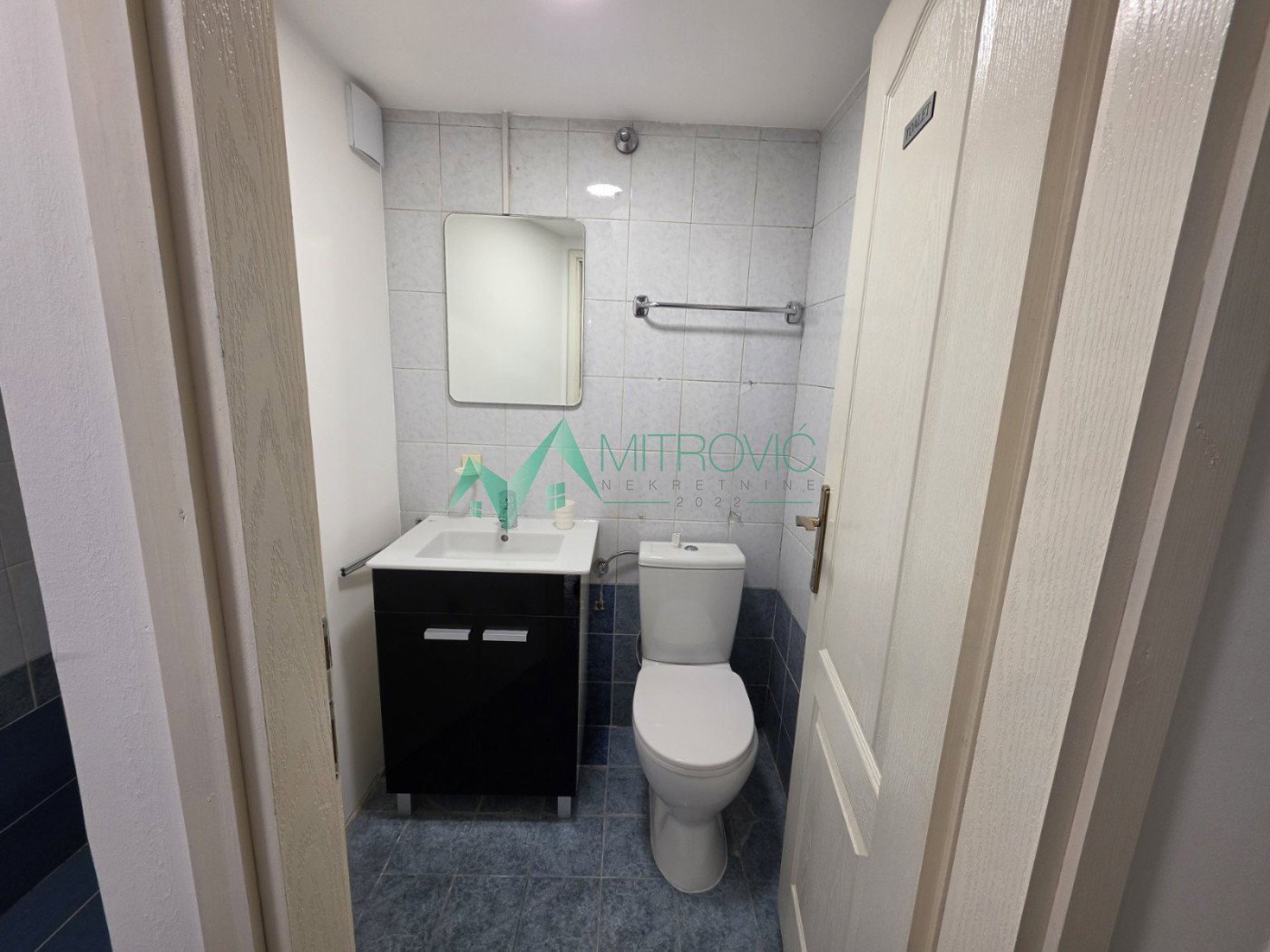 Lokal Prodaja Novi Sad  73 m2