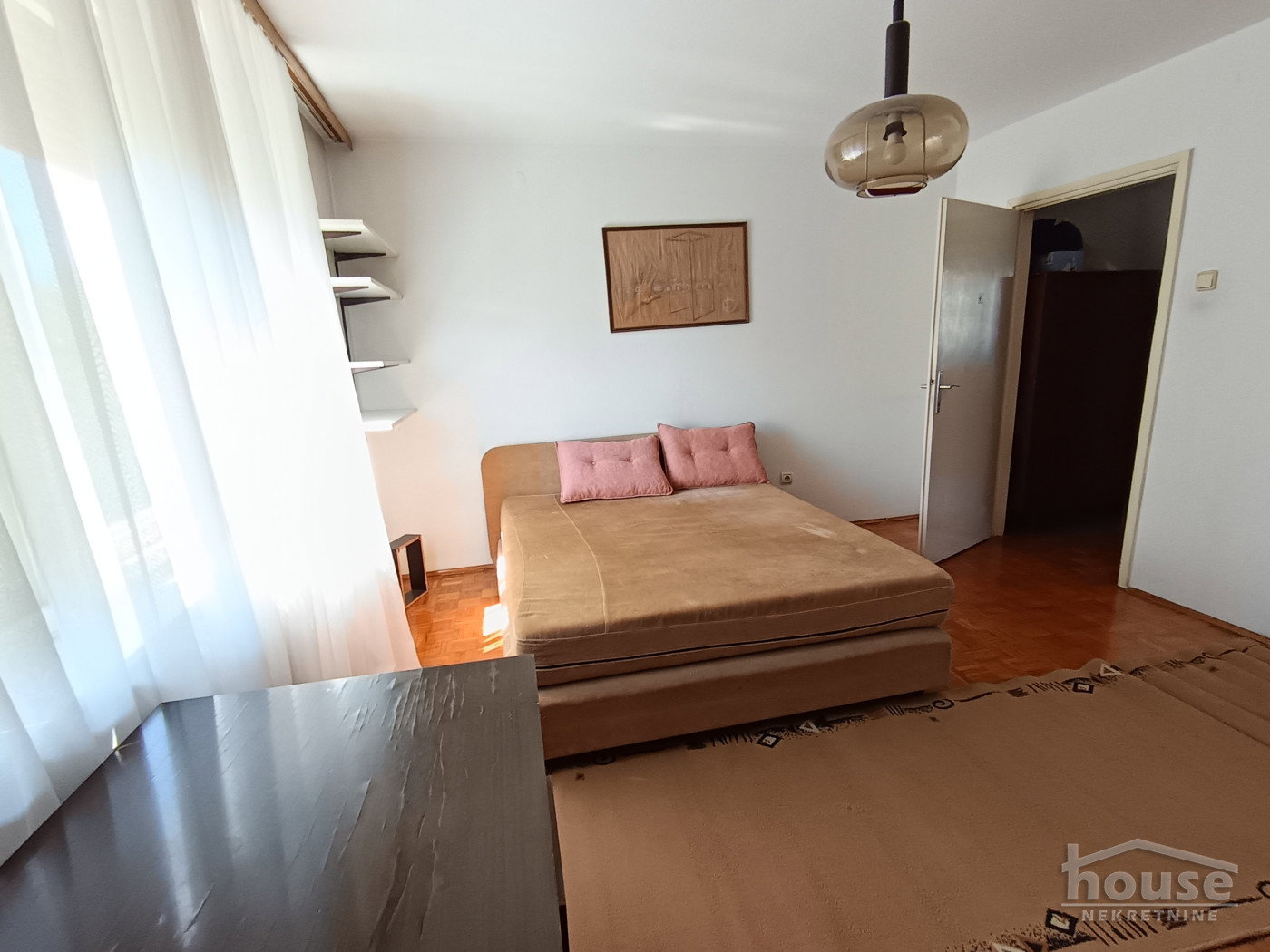 Stan Izdavanje Novi Sad  67 m2