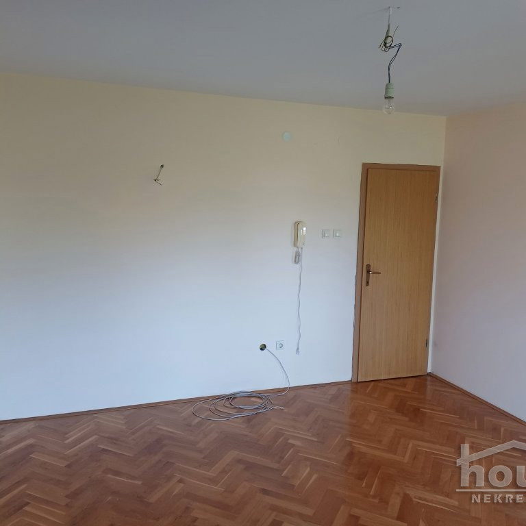 Stan Izdavanje Novi Sad  87 m2