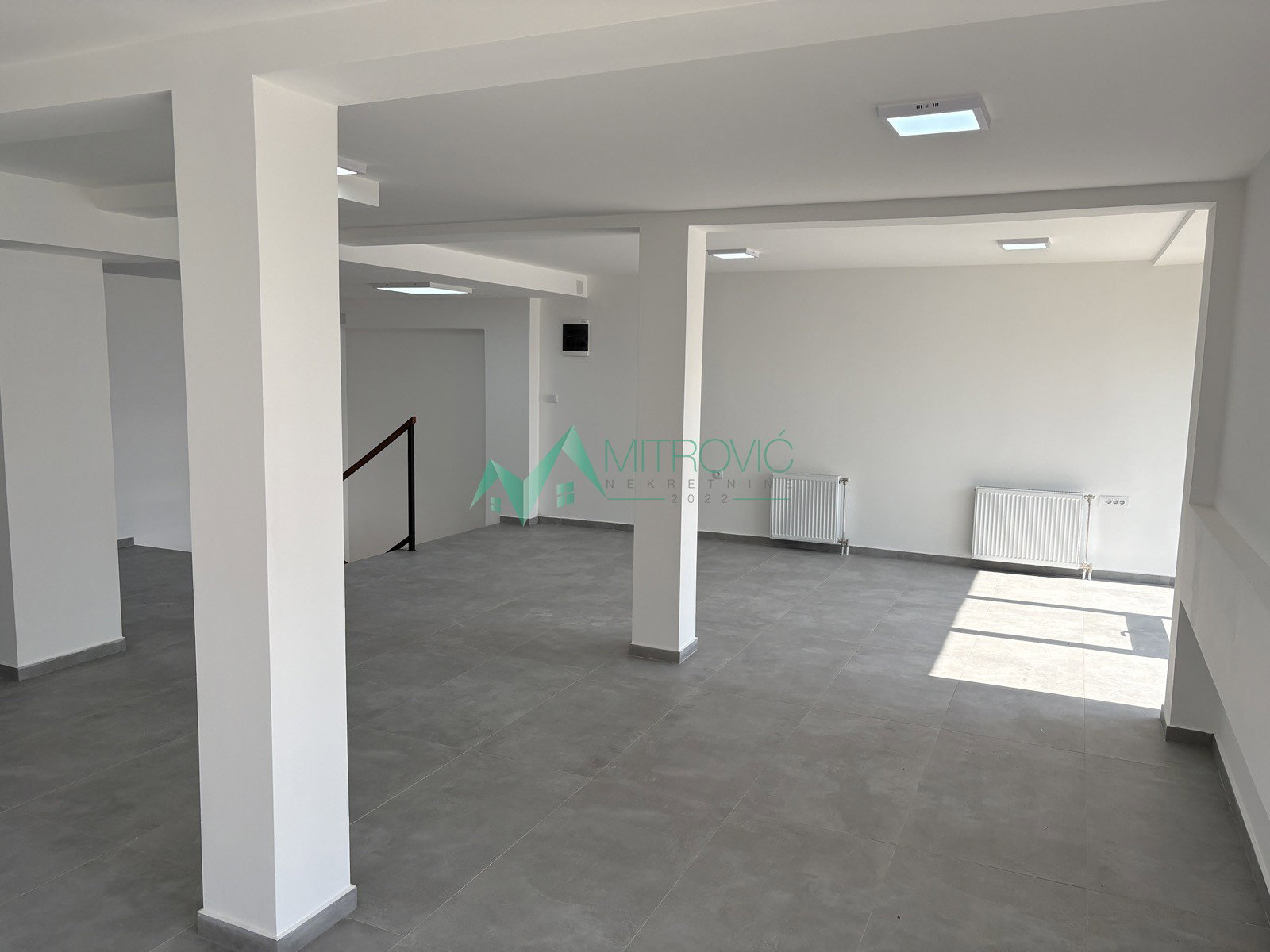 Lokal na prodaju, Telep, Novi Sad, 350m², 3.000 €