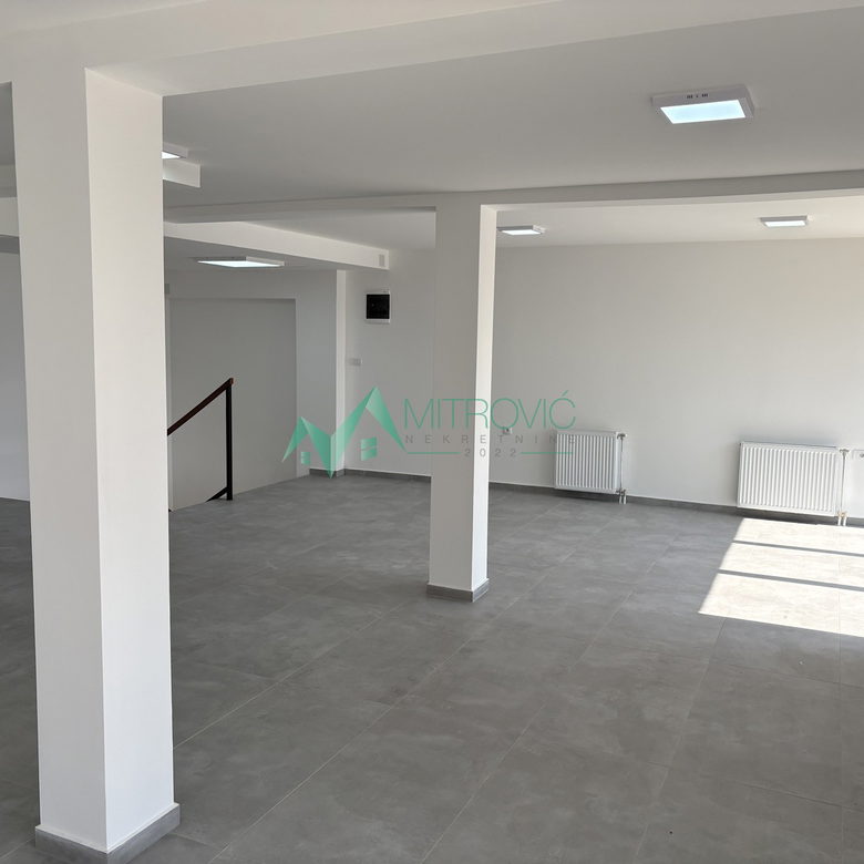 Lokal na prodaju, Telep, Novi Sad, 350m², 3.000 €