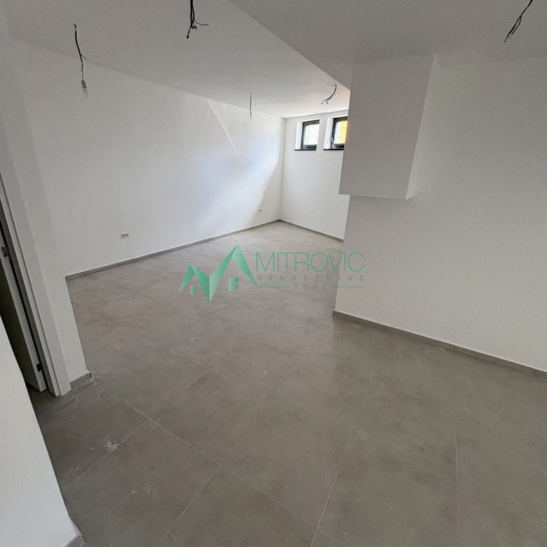 Lokal na prodaju, Telep, Novi Sad, 134m², 1.000 €