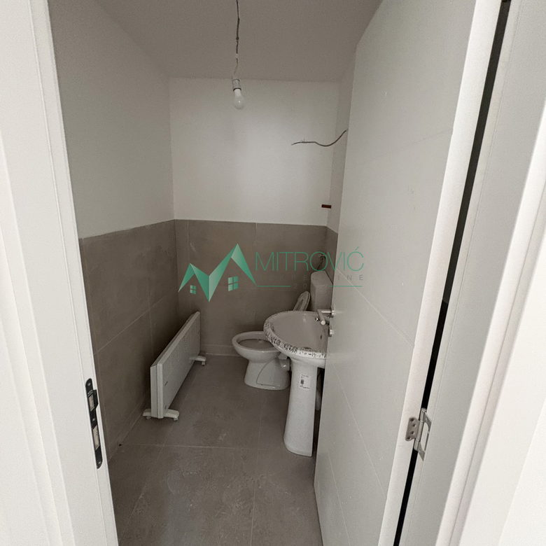 Lokal na prodaju, Telep, Novi Sad, 134m², 1.000 €