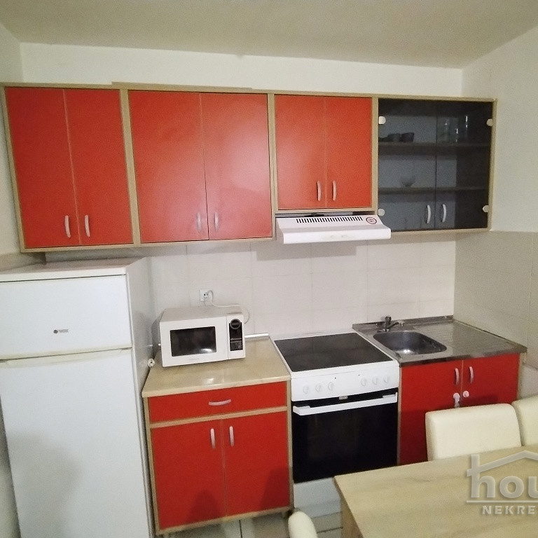 Stan Izdavanje Novi Sad  32 m2