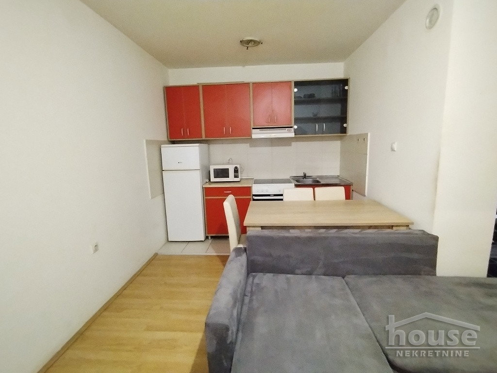 Stan Izdavanje Novi Sad  32 m2