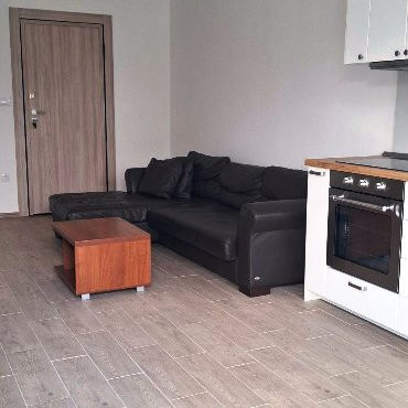 Stan Izdavanje Novi Sad  38 m2