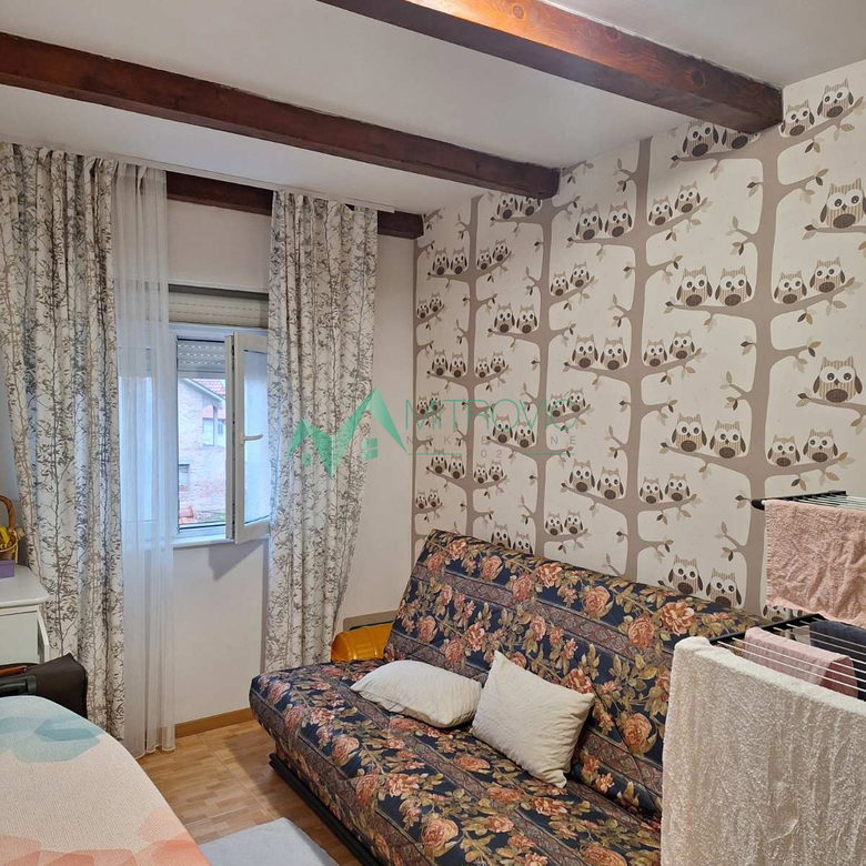 Kuća na prodaju, Veternik, Novi Sad, 100m², 600 €