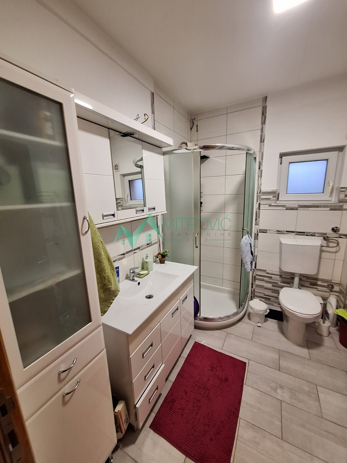 izdavanje-veternik-9101746-1sp5e Kuća na prodaju, Veternik, Novi Sad, 100m², 600 €