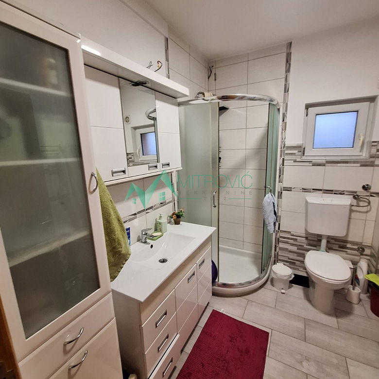 Kuća na prodaju, Veternik, Novi Sad, 100m², 600 €