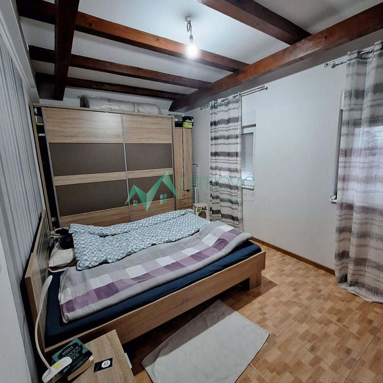 Kuća na prodaju, Veternik, Novi Sad, 100m², 600 €