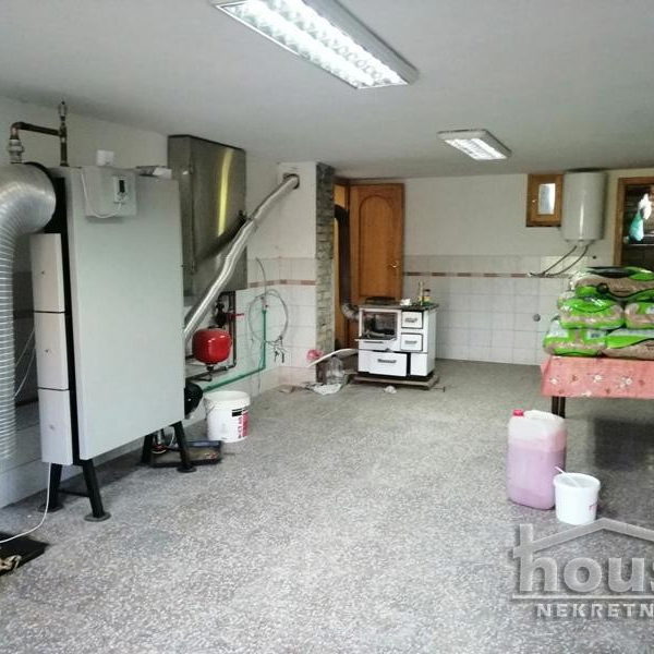 Kuća na prodaju, Veternik, Novi Sad, 246m², 357.500 €