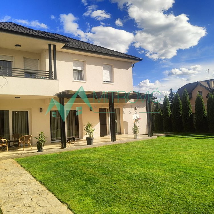 Kuća na prodaju, Adice, Novi Sad, 226m², 575.000 €