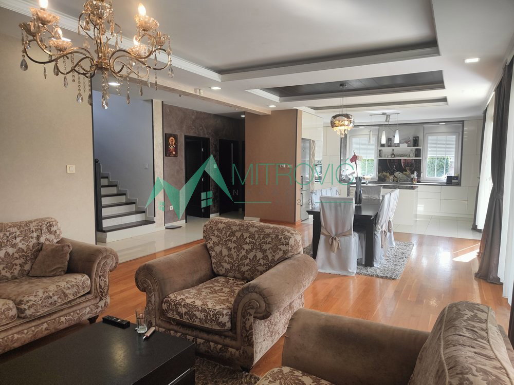 kuce-adice-3000107-hg6rw Kuća na prodaju, Adice, Novi Sad, 226m², 575.000 €
