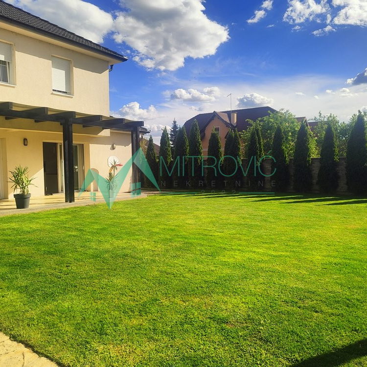 Kuća na prodaju, Adice, Novi Sad, 226m², 575.000 €
