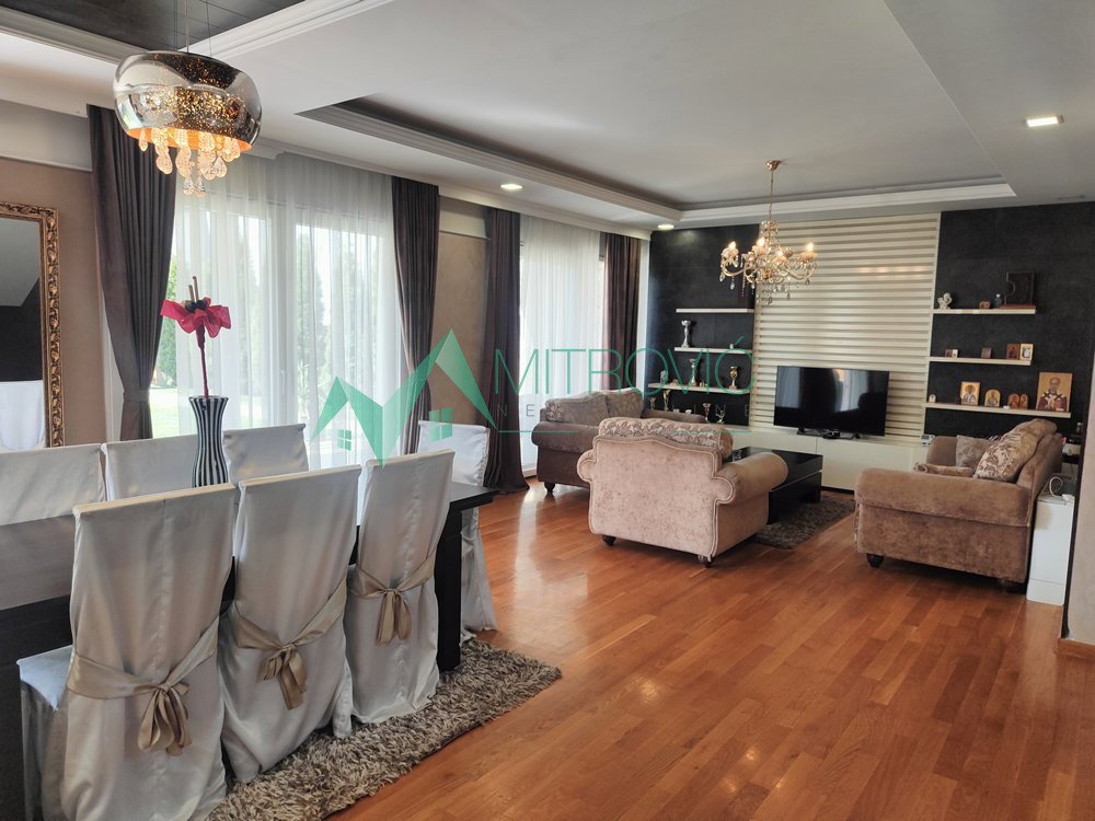 kuce-adice-3000107-r6uit Kuća na prodaju, Adice, Novi Sad, 226m², 575.000 €