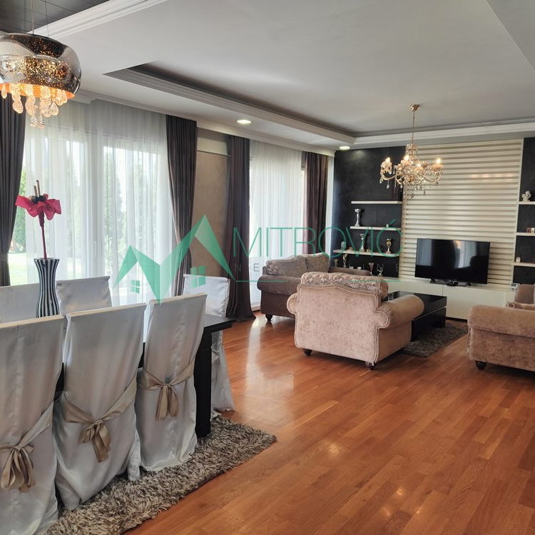 Kuća na prodaju, Adice, Novi Sad, 226m², 575.000 €