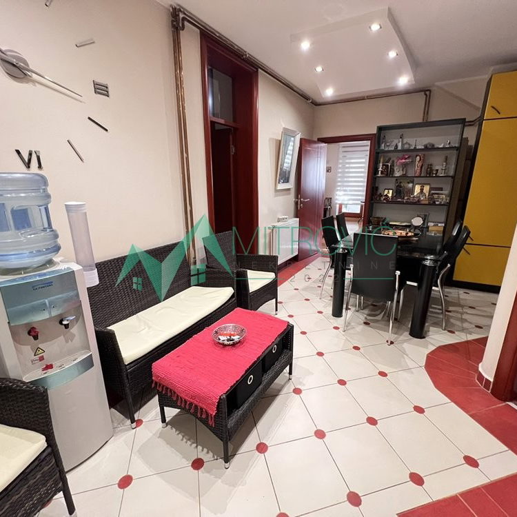 Kuća na prodaju, Adice, Novi Sad, 299m², 659.200 €