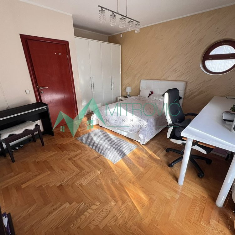 Kuća na prodaju, Adice, Novi Sad, 299m², 659.200 €