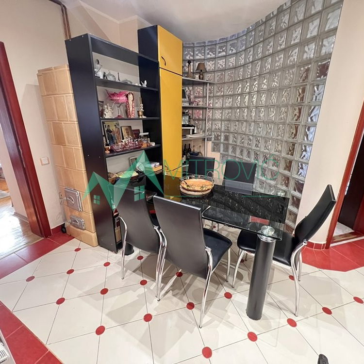 Kuća na prodaju, Adice, Novi Sad, 299m², 659.200 €