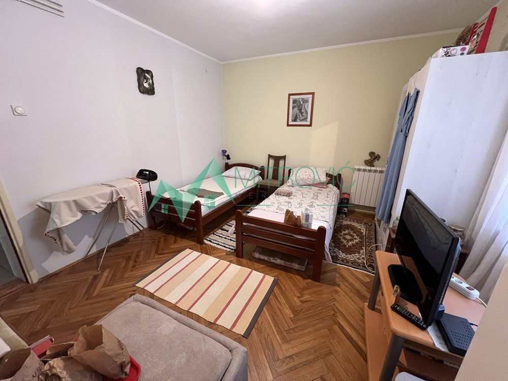 kuce-adice-3000235-akyyz Kuća na prodaju, Adice, Novi Sad, 159m², 319.300 €