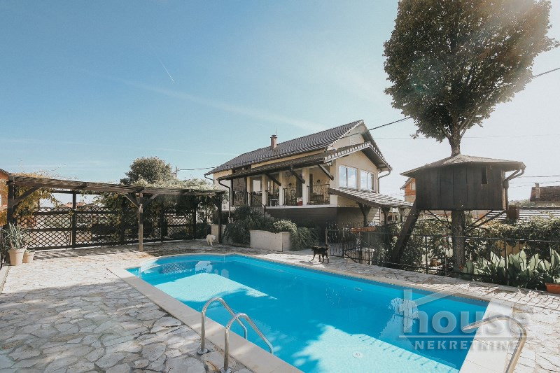 kuce-adice-3045678-aqb8j Kuća na prodaju, Adice, Novi Sad, 370m², 1.133.000 €