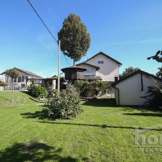 Kuća na prodaju, Adice, Novi Sad, 370m², 1.133.000 €