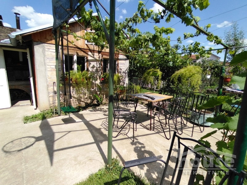 Kuća Prodaja Novi Sad  361 m2