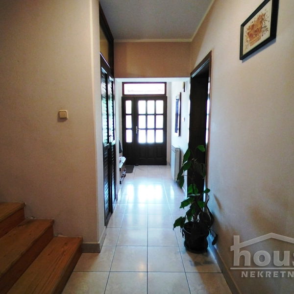 Kuća na prodaju, Adice, Novi Sad, 361m², 338.900 €