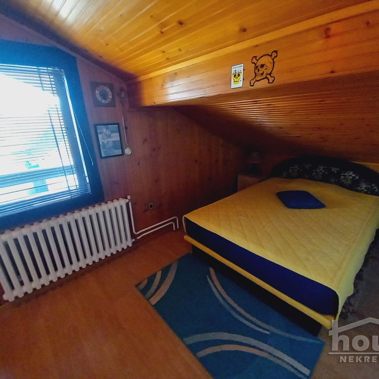 Kuća na prodaju, Bački Petrovac, 200m², 1. sprat, 195.700 €