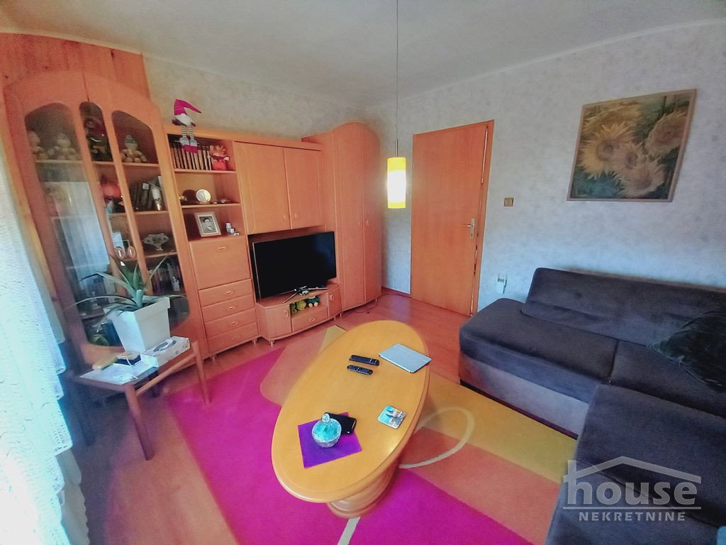 kuce-backi-petrovac-3091261-uaezw Kuća na prodaju, Bački Petrovac, 200m², 1. sprat, 195.700 €