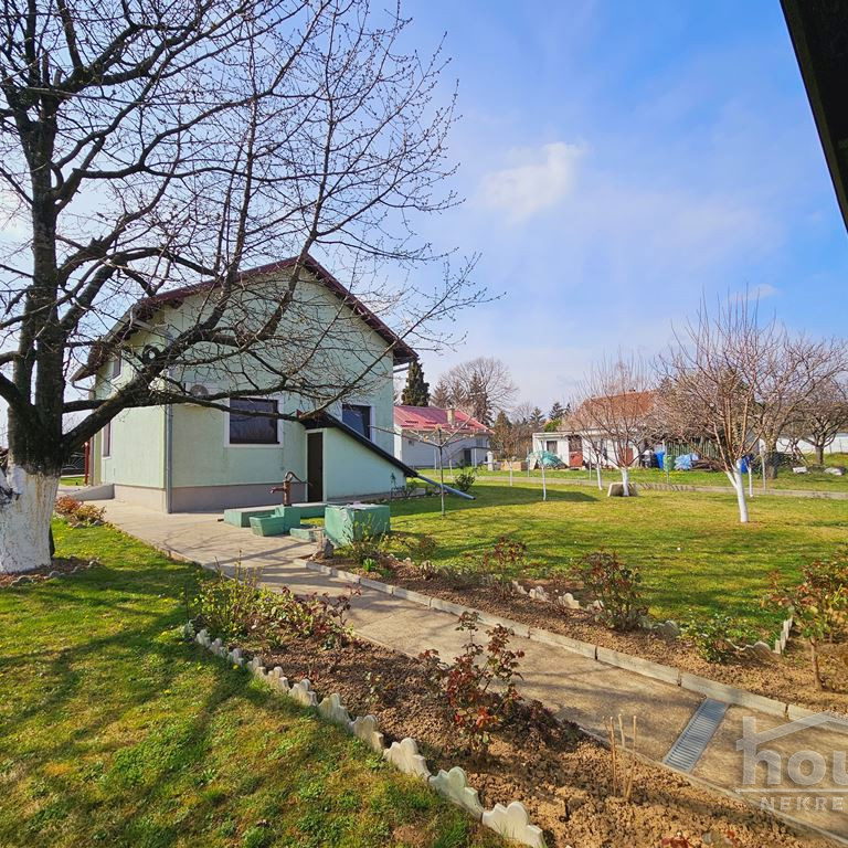 Kuća Prodaja Novi Sad  132 m2