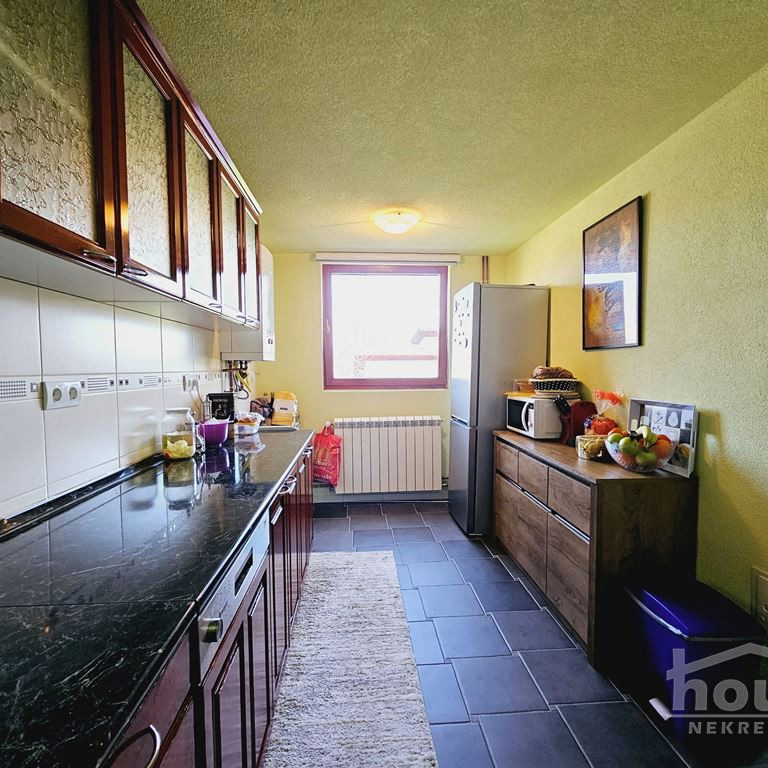 Kuća na prodaju, Banstol, Sremski Karlovci, 132m², 1. sprat, 140.000 €