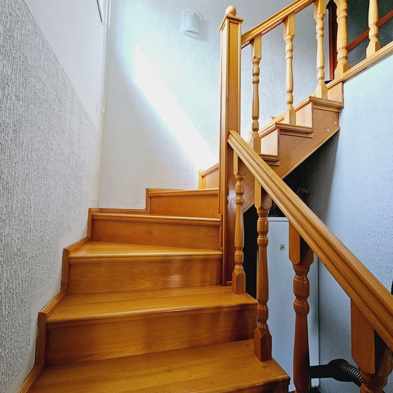 Kuća na prodaju, Banstol, Sremski Karlovci, 132m², 1. sprat, 140.000 €