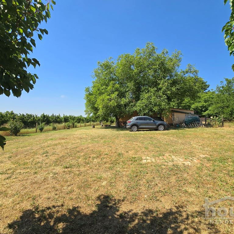 Kuća na prodaju, Banstol, Sremski Karlovci, 69m², 123.600 €