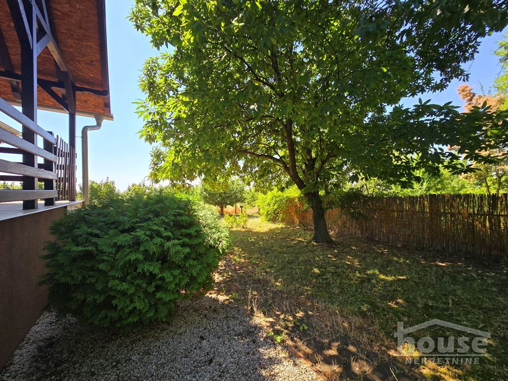 Kuća na prodaju, Banstol, Sremski Karlovci, 69m², 123.600 €