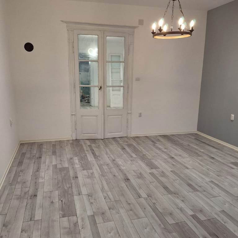 Kuća Prodaja Novi Sad  504 m2