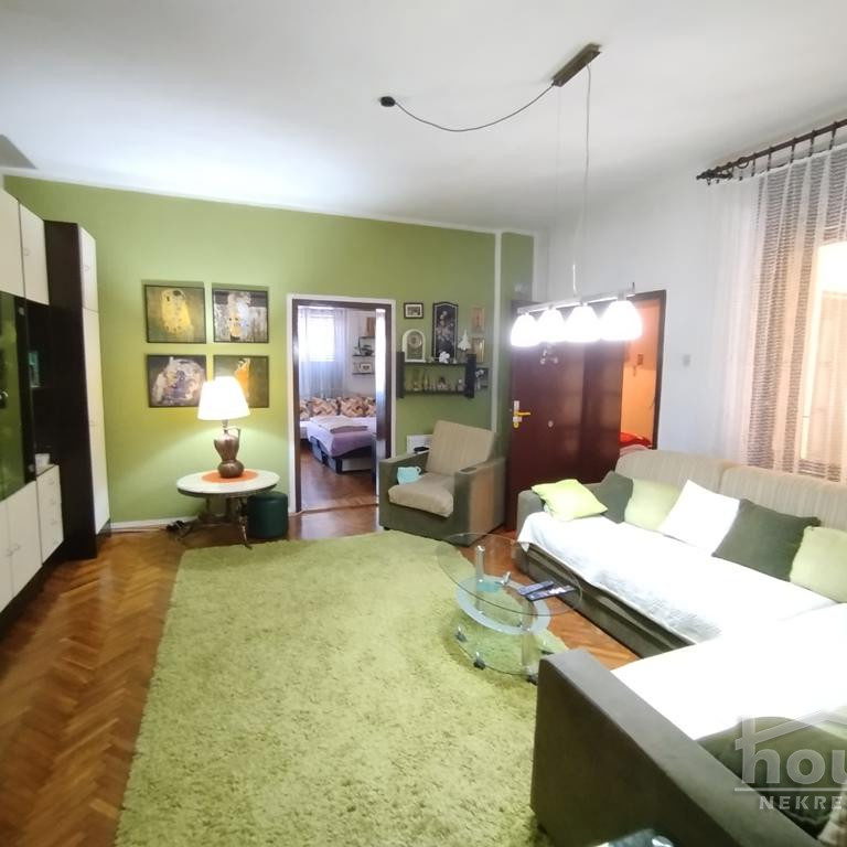 Kuća Prodaja Novi Sad  443 m2