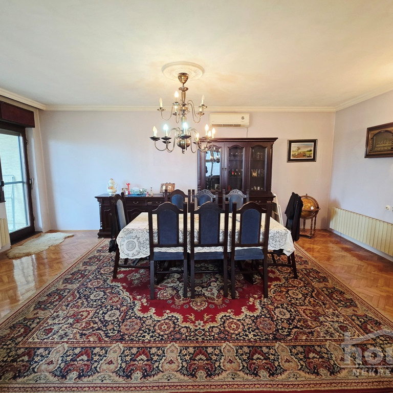 Kuća Prodaja Novi Sad  168 m2