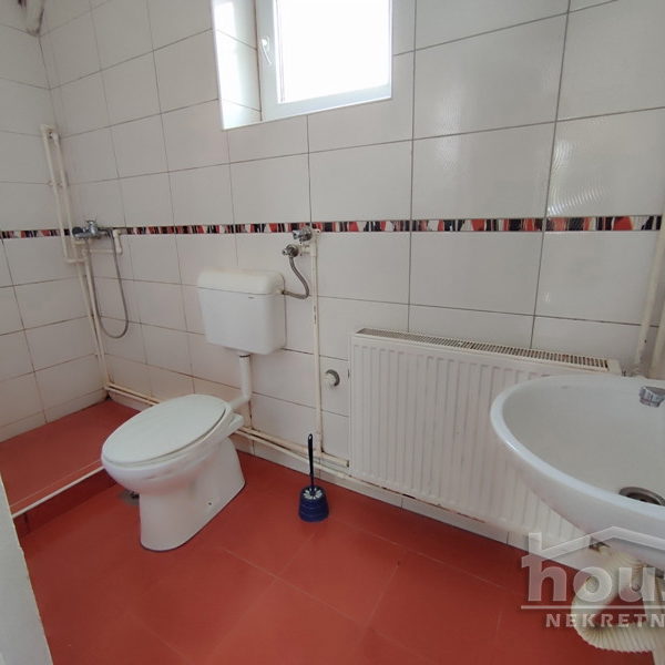 Kuća na prodaju, Donje Sajlovo, Novi Sad, 394m², 1.030.000 €