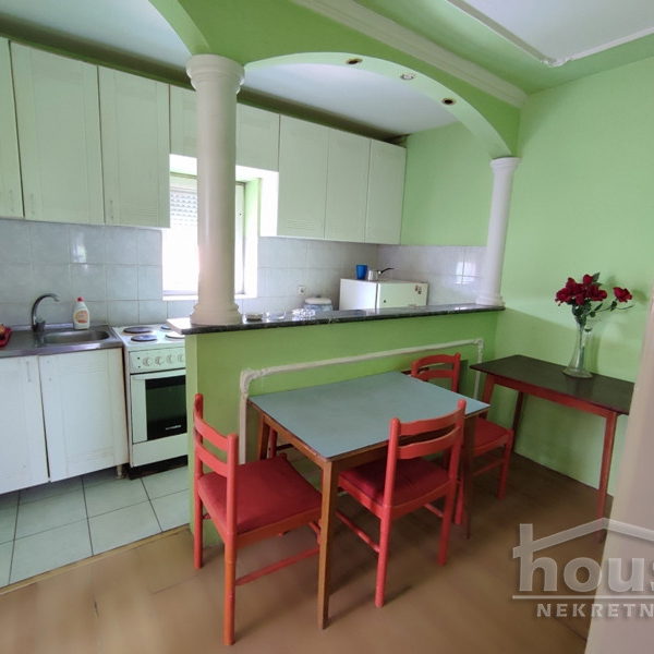 Kuća Prodaja Novi Sad  394 m2