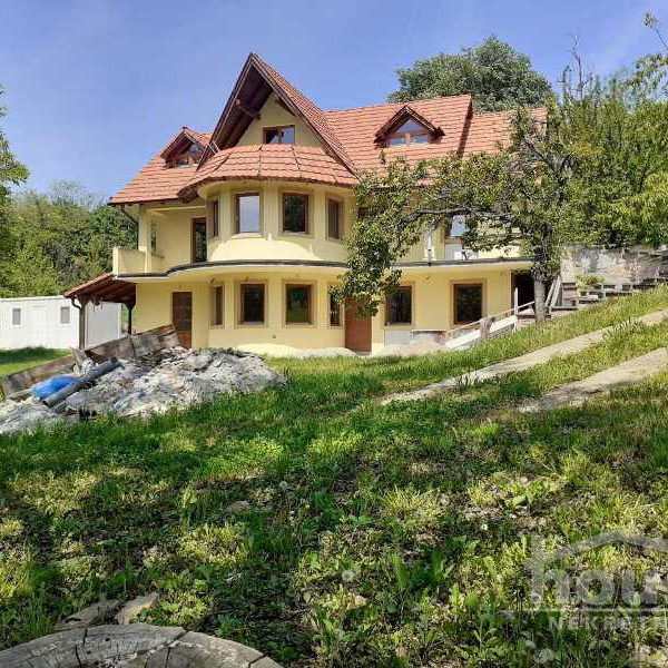 Kuća na prodaju, Sremska Kamenica, Novi Sad, 436m², 329.600 €