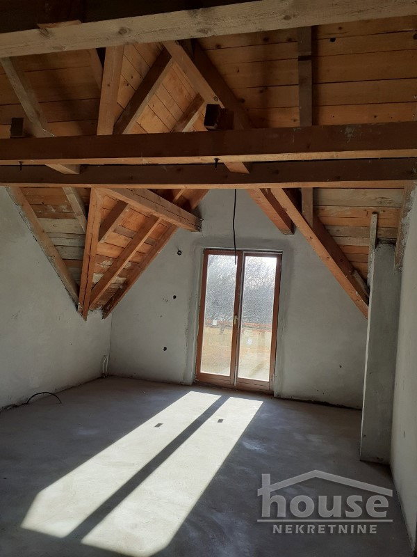 Kuća na prodaju, Sremska Kamenica, Novi Sad, 436m², 329.600 €