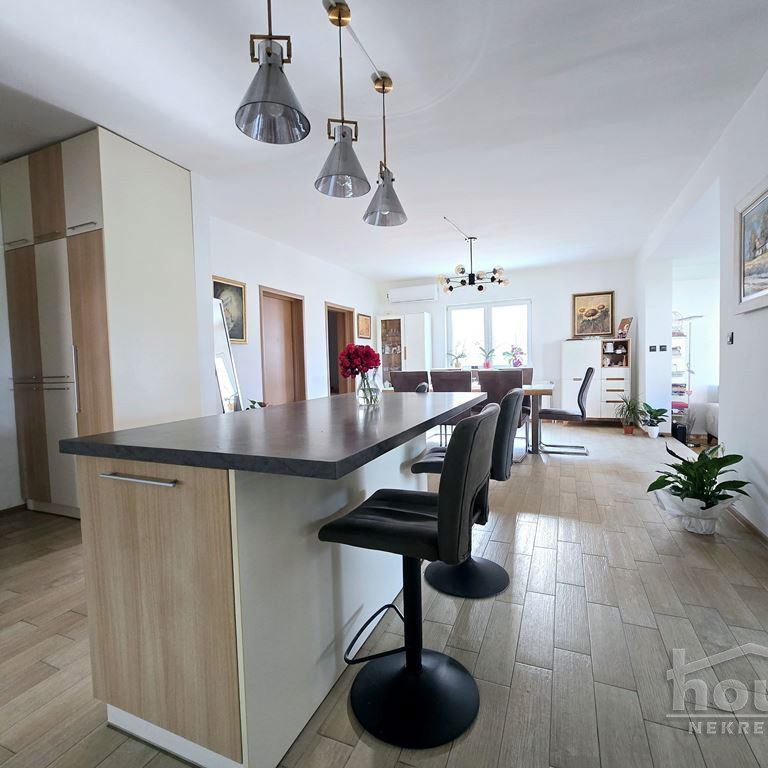 Kuća Prodaja Novi Sad  255 m2