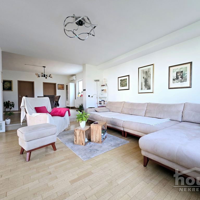 Kuća Prodaja Novi Sad  255 m2