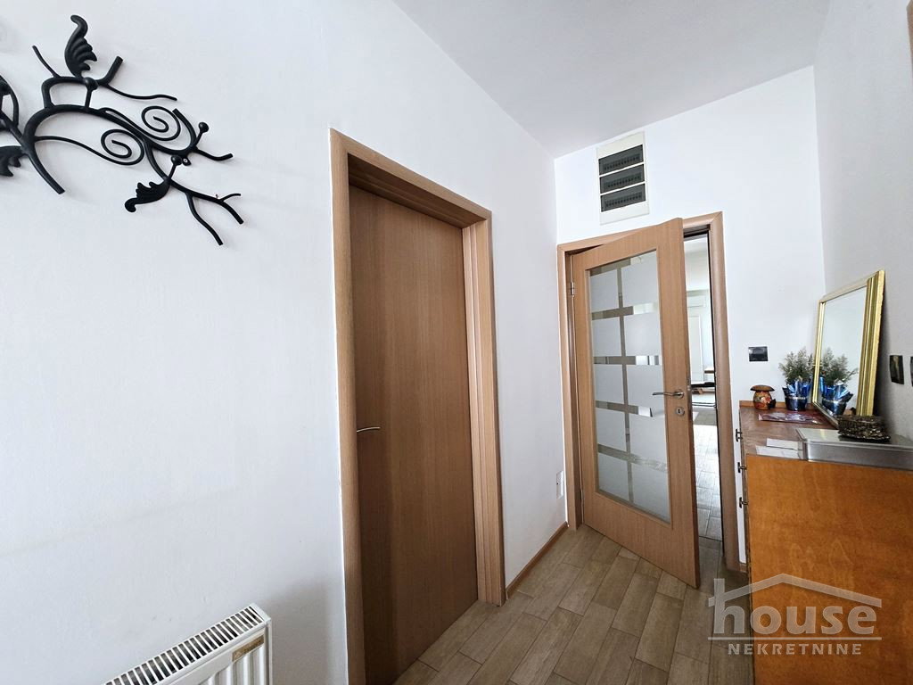 kuce-futog-3046638-ez19t Kuća na prodaju, Futog, Novi Sad, 255m², Prizemlje, 430.000 €
