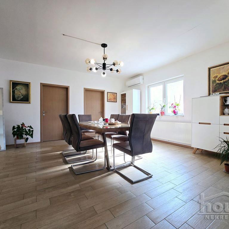 Kuća Prodaja Novi Sad  255 m2