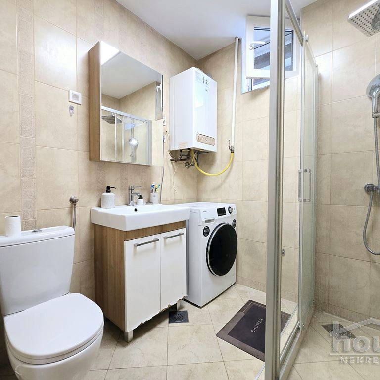 Kuća na prodaju, Futog, Novi Sad, 255m², Prizemlje, 430.000 €