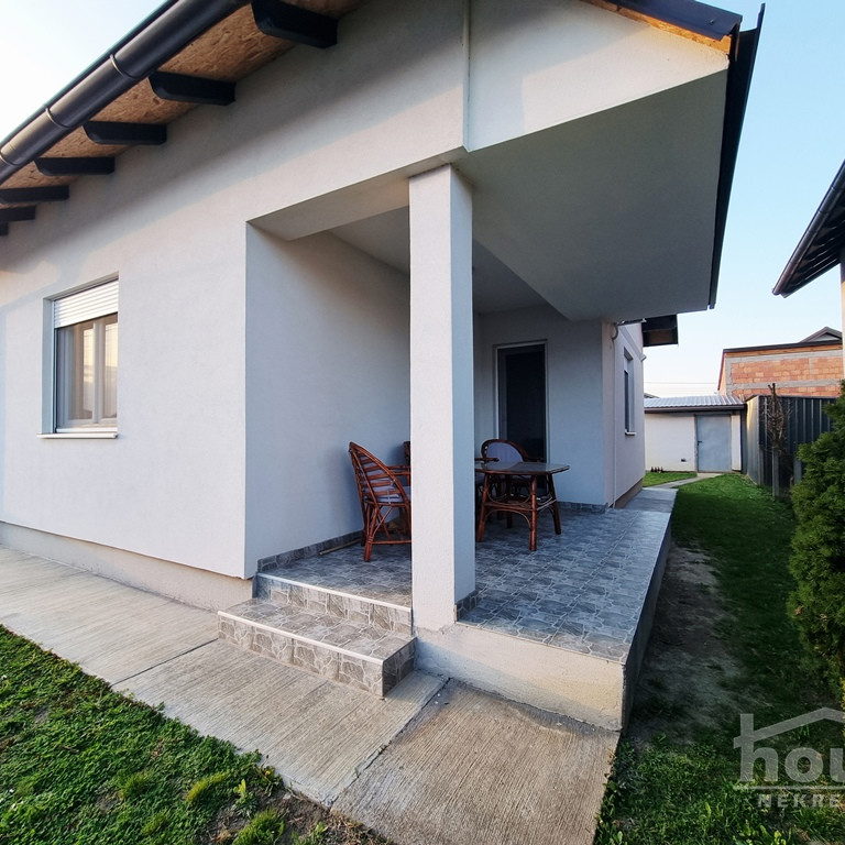 Kuća na prodaju, Futog, Novi Sad, 150m², Prizemlje, 270.000 €