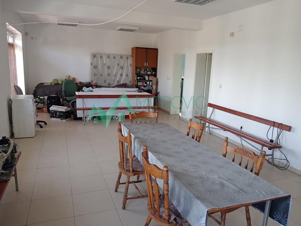 Kuća na prodaju, Kać, Novi Sad, 478m², 370.800 €