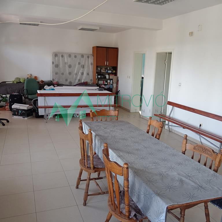 Kuća na prodaju, Kać, Novi Sad, 478m², 370.800 €